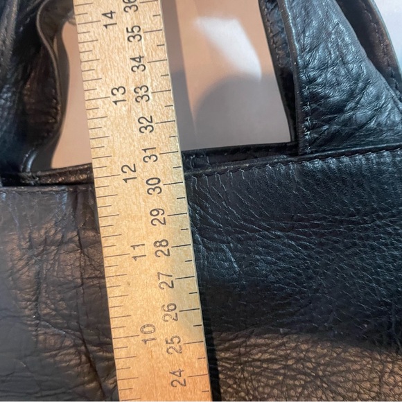 Hobo International Black Leather Backpack Tote Y2K (Missing Backpack Straps) - Picture 8 of 11